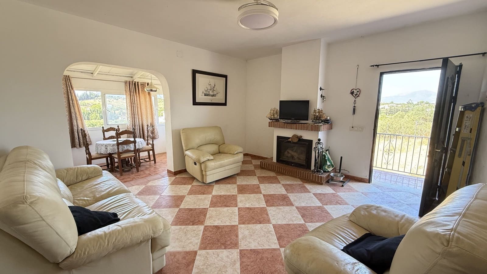 3 slaapkamer Finca/Landhuis te koop in Alhaurin el Grande - € 349.000 (Ref: 9199997)