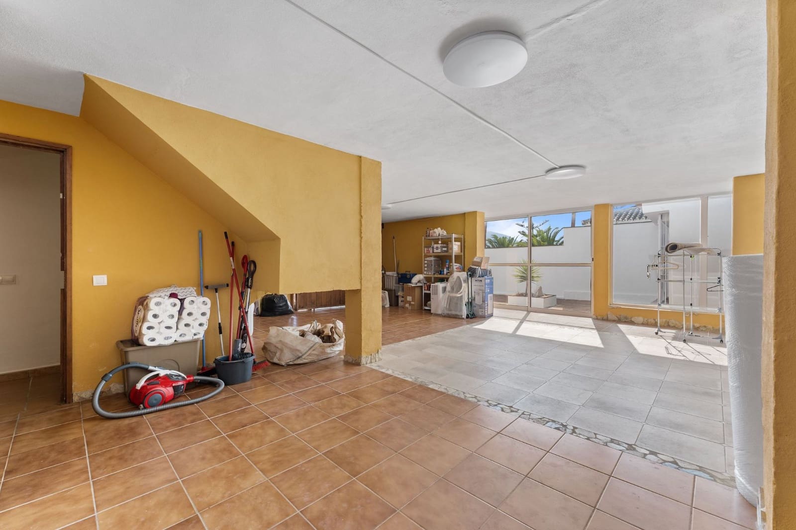 4 soveværelse Villa til salg i Coin med swimmingpool - € 629.000 (Ref: 9235884)