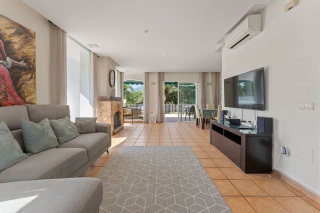 4 slaapkamer Villa te koop in Coín met zwembad - € 629.000 (Ref: 9235884)