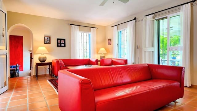 3 slaapkamer Finca/Landhuis te koop in Alhaurín de la Torre met zwembad - € 625.000 (Ref: 9314598)