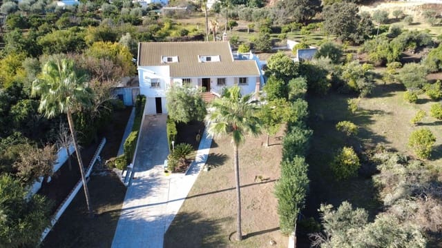 6 chambre Finca/Maison de Campagne à vendre à Alhaurín de la Torre avec piscine - 595 000 € (Ref: 9340437)