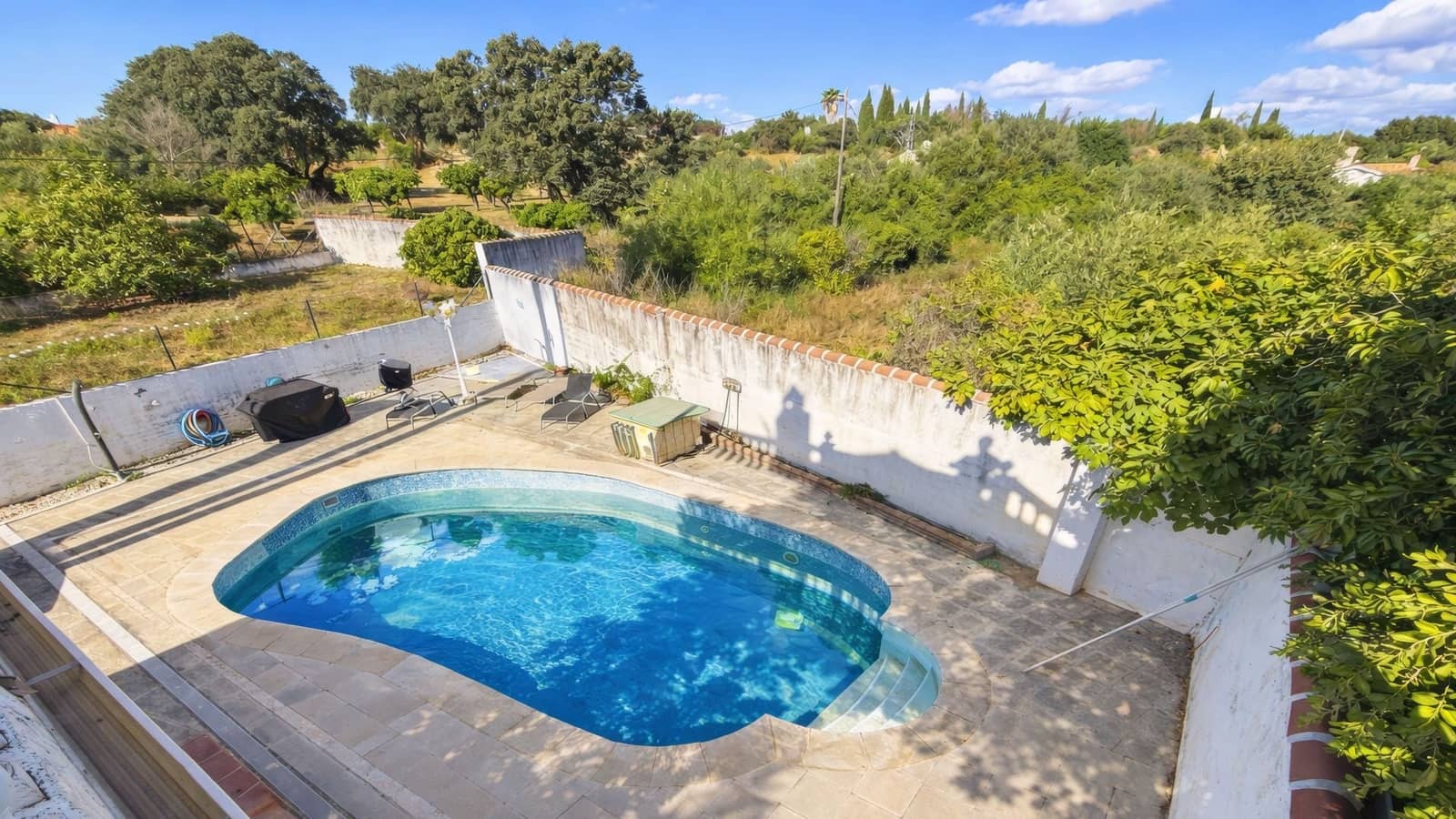 6 bedroom Finca/Country House for sale in Alhaurin de la Torre with pool - € 595,000 (Ref: 9340437)