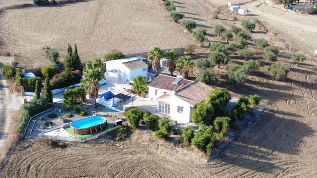 3 slaapkamer Finca/Landhuis te koop in Coín met zwembad - € 395.000 (Ref: 9373896)