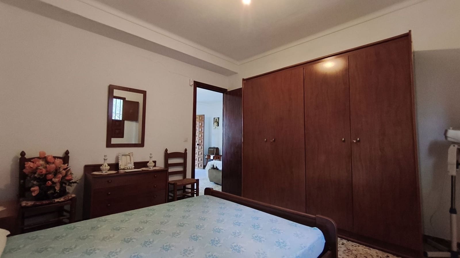 3 soveværelse Finca/Landehus til salg i Guaro med swimmingpool - € 330.000 (Ref: 9395275)