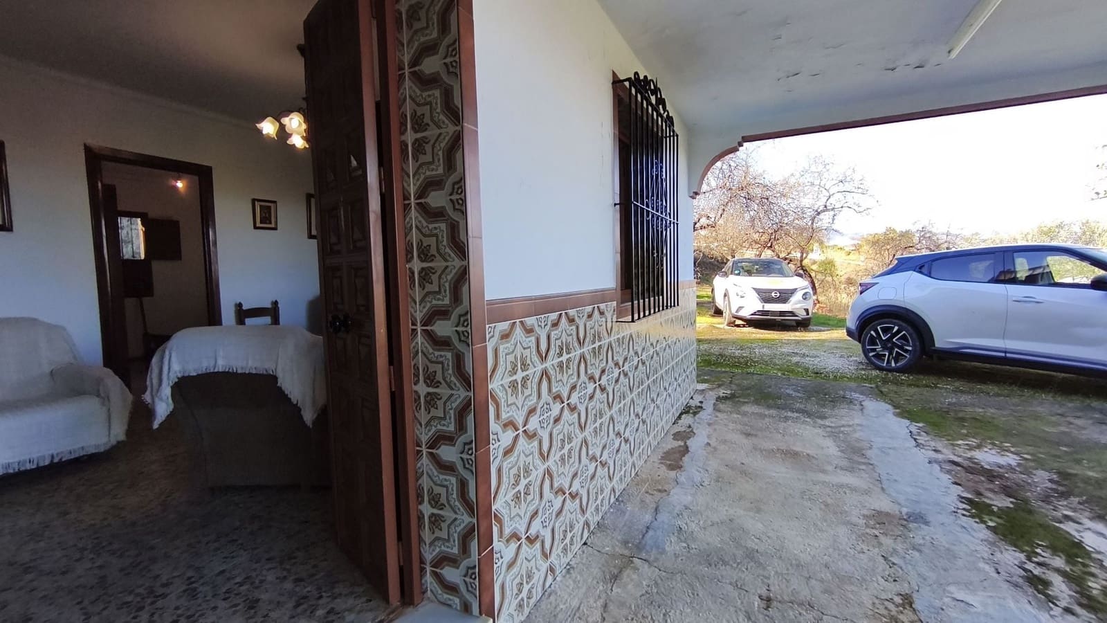 3 soveværelse Finca/Landehus til salg i Guaro med swimmingpool - € 330.000 (Ref: 9395275)