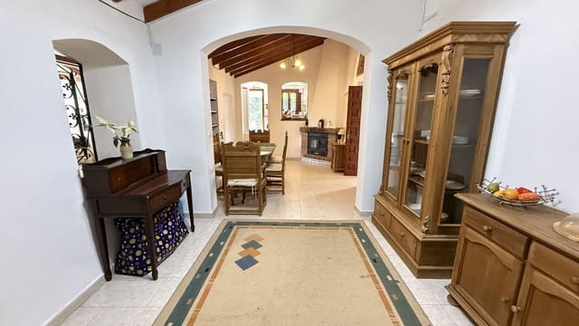 3 slaapkamer Finca/Landhuis te koop in Alhaurín el Grande met zwembad - € 550.000 (Ref: 9413458)
