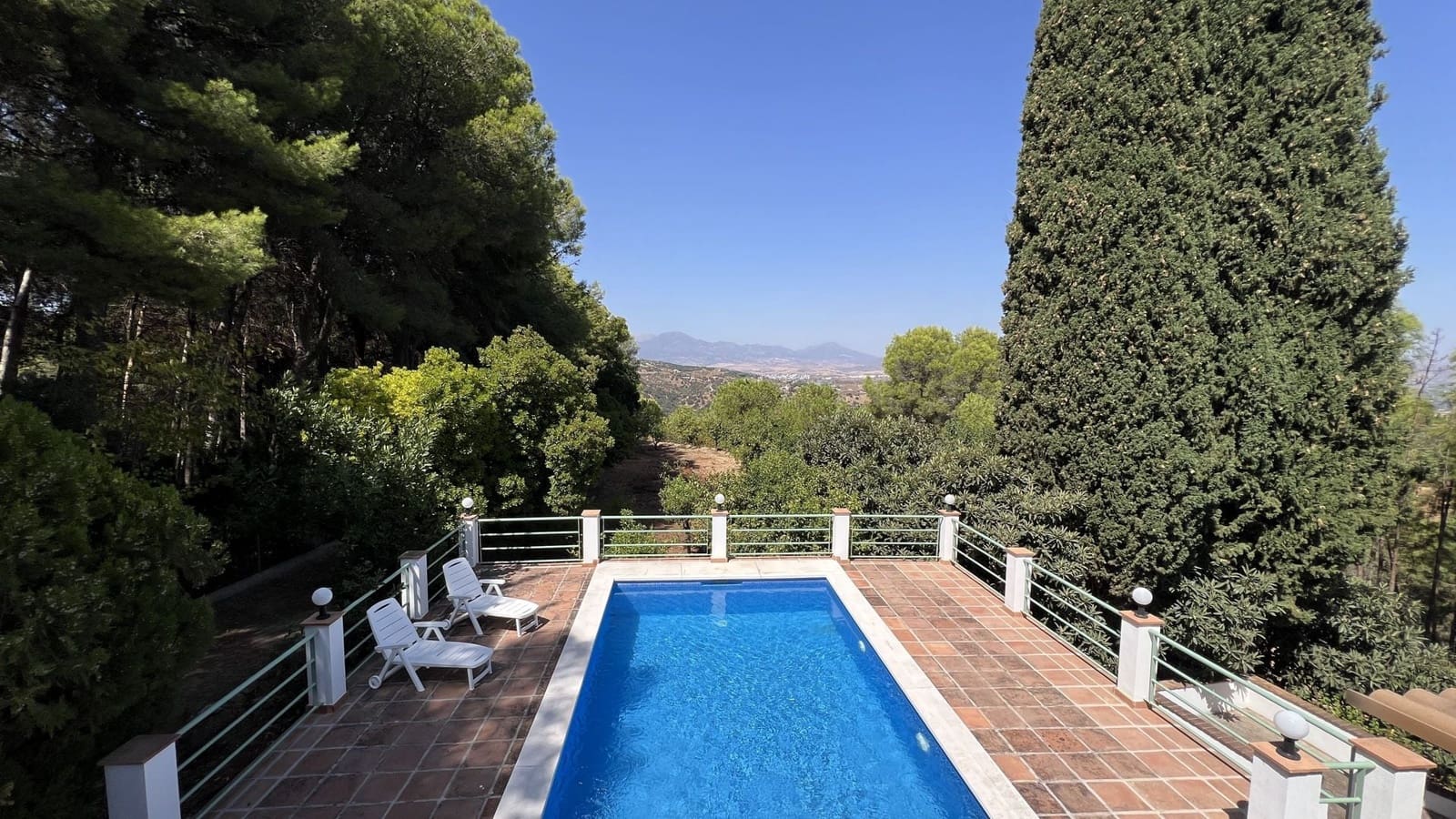 5 slaapkamer Finca/Landhuis te koop in Alhaurin el Grande met zwembad - € 795.000 (Ref: 9439049)