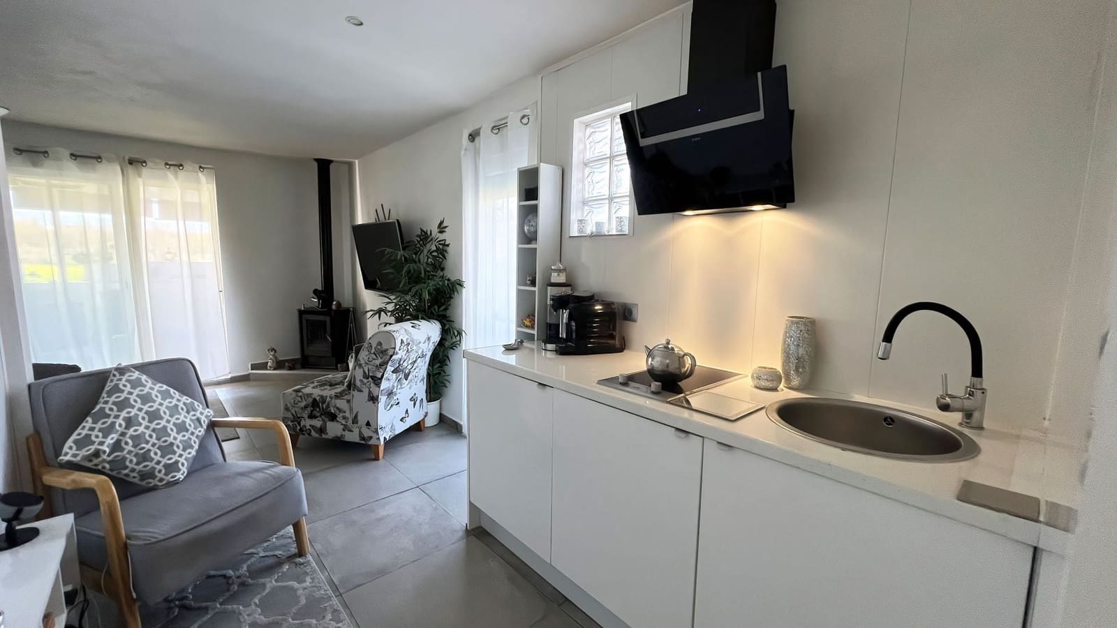 2 slaapkamer Finca/Landhuis te koop in Coin met zwembad - € 250.000 (Ref: 9460591)