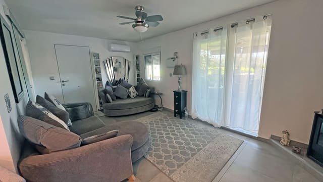 2 chambre Finca/Maison de Campagne à vendre à Coín avec piscine - 250 000 € (Ref: 9460591)