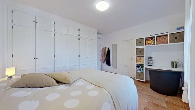 3 slaapkamer Finca/Landhuis te koop in Coín met zwembad - € 495.000 (Ref: 9469967)