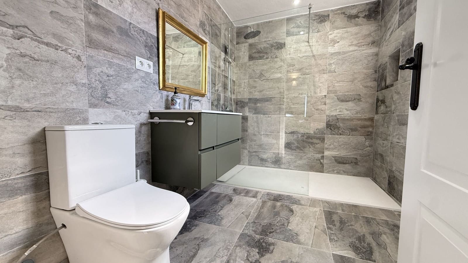 3 slaapkamer Huis te koop in Alhaurin el Grande - € 349.000 (Ref: 9528860)