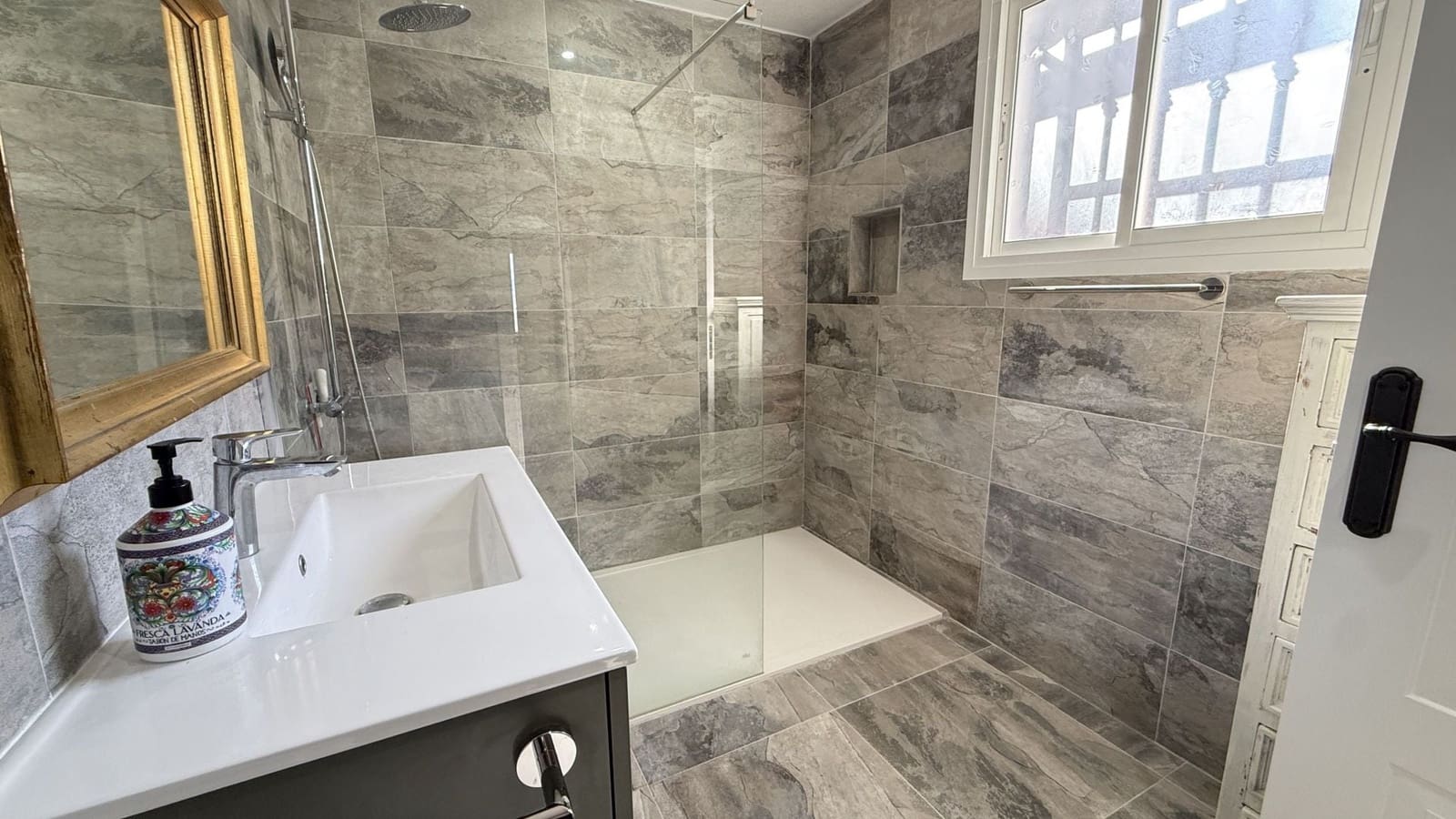 3 slaapkamer Huis te koop in Alhaurin el Grande - € 349.000 (Ref: 9528860)