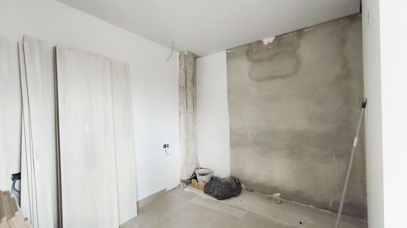 1 bedroom Penthouse for rent in Alhaurin el Grande - € 900 (Ref: 9593100)