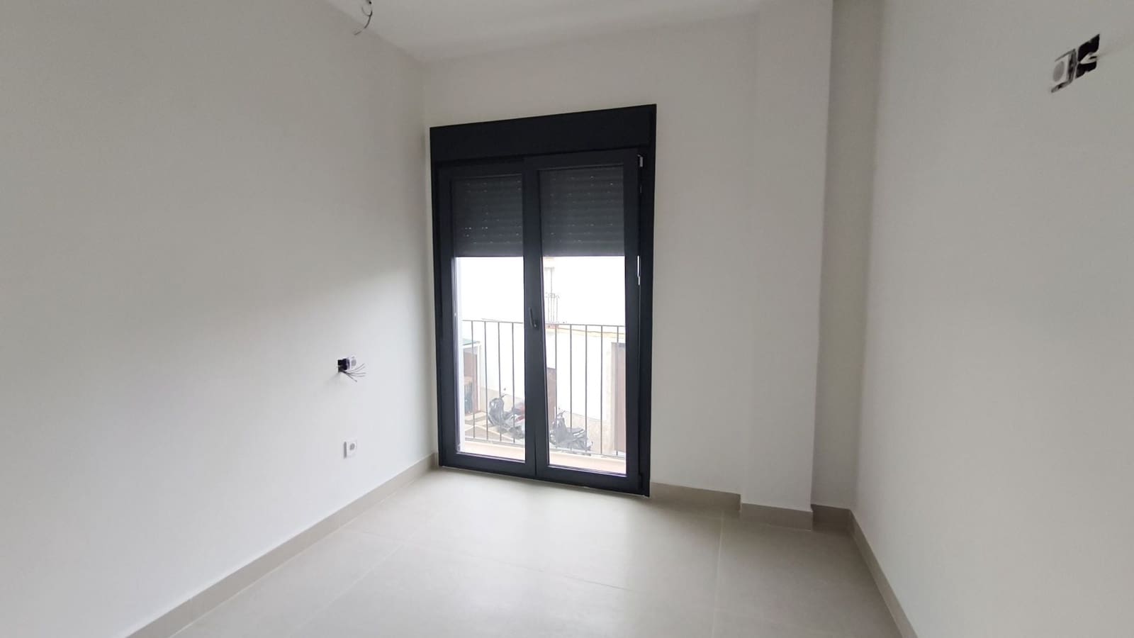 2 bedroom Apartment for rent in Alhaurin el Grande - € 850 (Ref: 9593101)