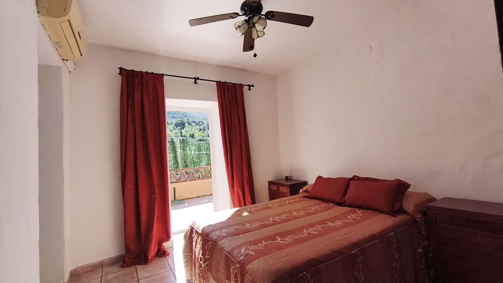 5 bedroom Finca/Country House for sale in Alhaurin el Grande with pool - € 550,000 (Ref: 9603429)