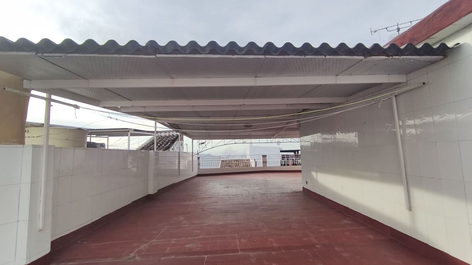 4 makuuhuone Omakotitalo myytävänä paikassa Alhaurin el Grande - 349 000 € (Ref: 9643654)