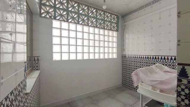 4 makuuhuone Omakotitalo myytävänä paikassa Alhaurín el Grande - 349 000 € (Ref: 9643654)