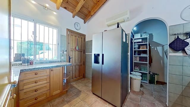 5 soverom Finca/Herregård til salgs i Coín med svømmebasseng - € 475 000 (Ref: 9646752)