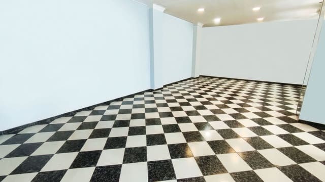 Commercial for sale in Alhaurín el Grande - € 425,000 (Ref: 9672244)