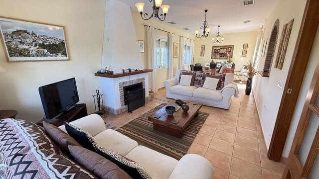 4 soverom Finca/Herregård til salgs i Alora med svømmebasseng - € 699 000 (Ref: 9685539)