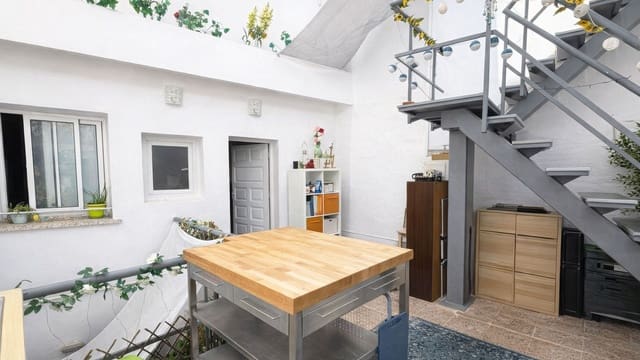 Casa de 4 habitaciones en Alhaurín el Grande en venta - 288.000 € (Ref: 9737765)