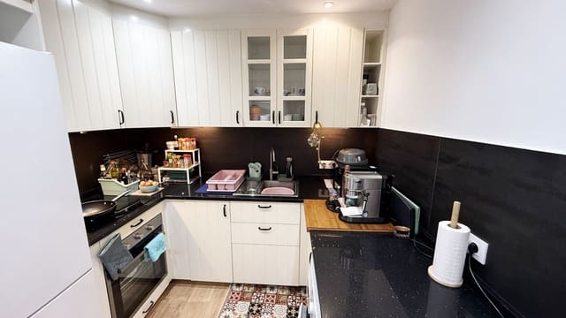 Casa de 4 habitaciones en Alhaurín el Grande en venta - 288.000 € (Ref: 9737765)