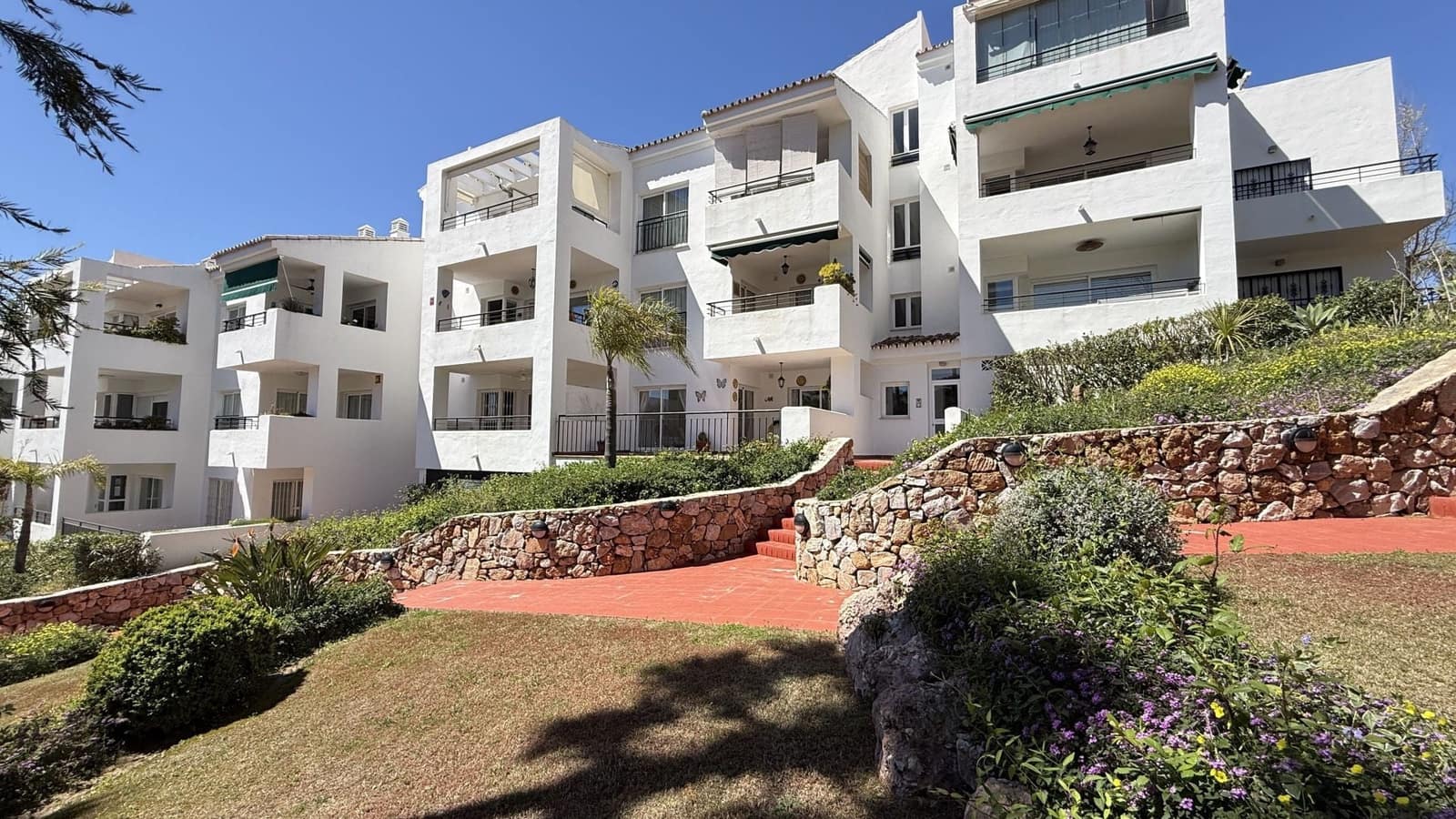 2 sypialnia Apartament na sprzedaż w Alhaurin Golf z basenem - 285 000 € (Ref: 9737766)