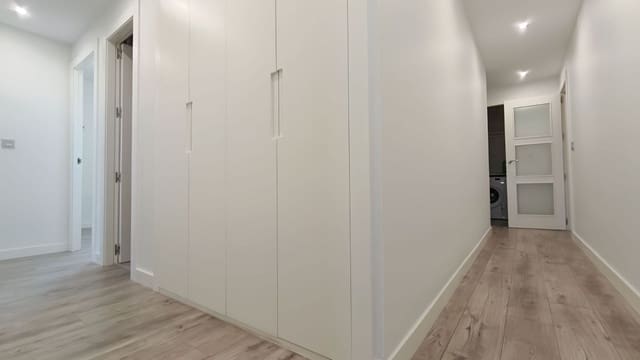 4 sypialnia Apartament do wynajęcia w Puerto, Miasto Málaga z garażem - 3 500 € (Ref: 9770191)