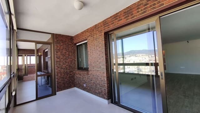 4 sypialnia Apartament do wynajęcia w Puerto, Miasto Málaga z garażem - 3 500 € (Ref: 9770191)