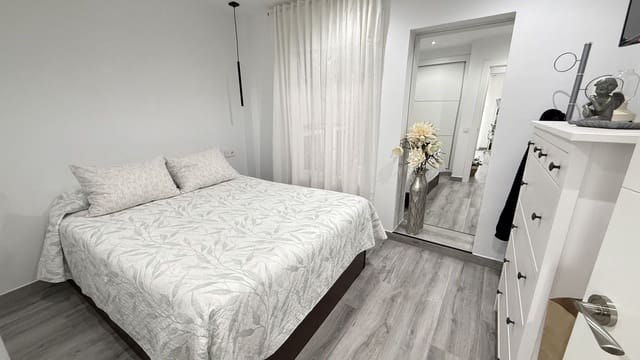 3 soveværelse Lejlighed til salg i Alhaurín el Grande - € 285.000 (Ref: 9777078)