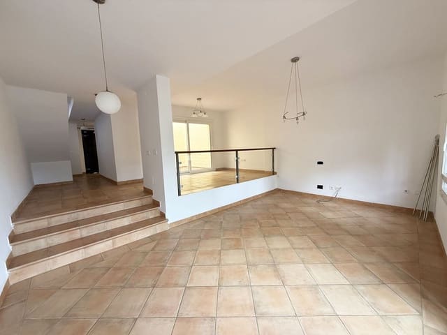 3 camera da letto Casa in vendita in Alhaurín Golf, Alhaurín el Grande con piscina - 349.000 € (Rif: 9798505)