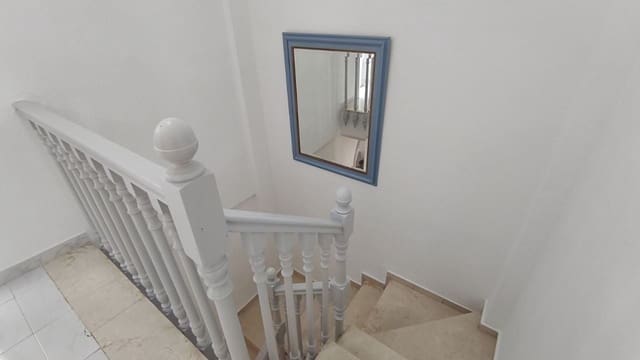 3 quarto Casa em Banda para arrendar em Alhaurín el Grande - 1 000 € (Ref: 9807106)