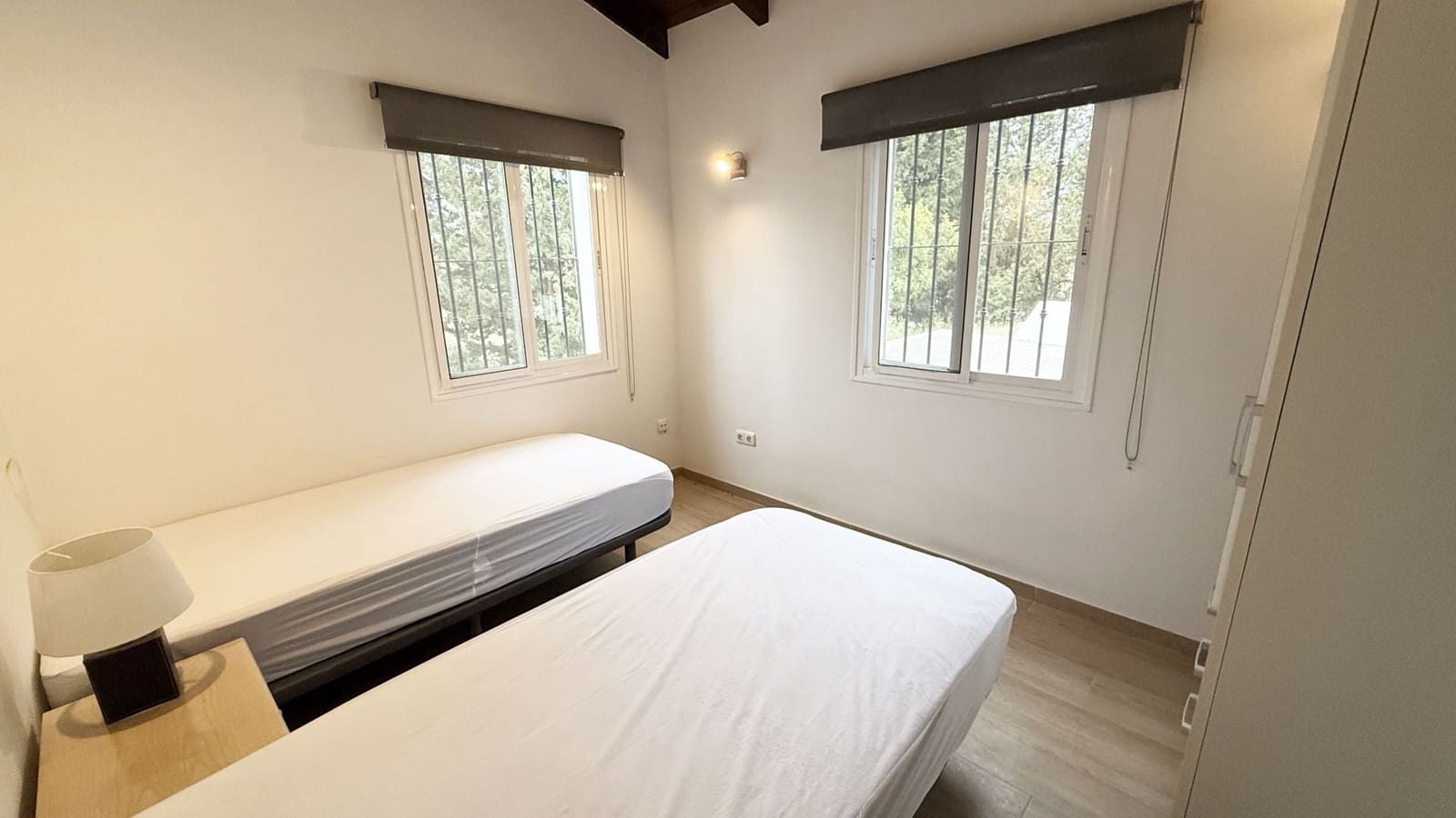 2 makuuhuone Maalaistalo myytävänä paikassa Coin mukana uima-altaan - 365 000 € (Ref: 9807505)