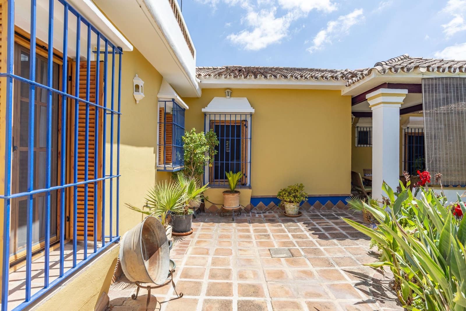4 Zimmer Finca/Landgut zu verkaufen in Coin mit Pool - 795.000 € (Ref: 9815382)