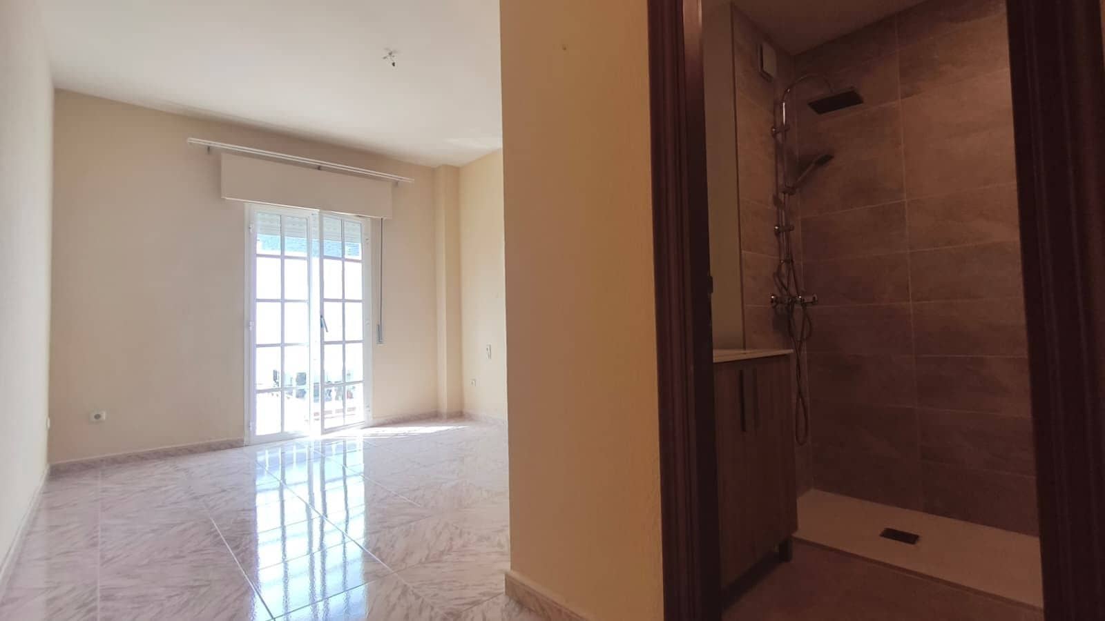 3 sypialnia Penthouse do wynajęcia w Alhaurin el Grande - 1 200 € (Ref: 9819752)
