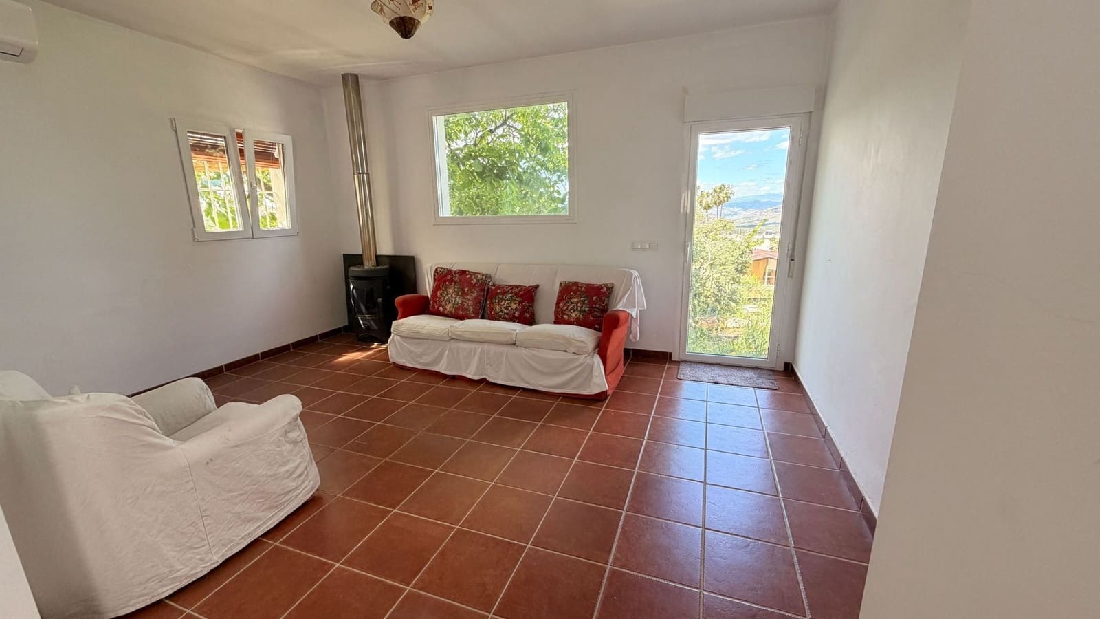 2 bedroom Villa for sale in Alhaurin el Grande - € 389,000 (Ref: 9828157)