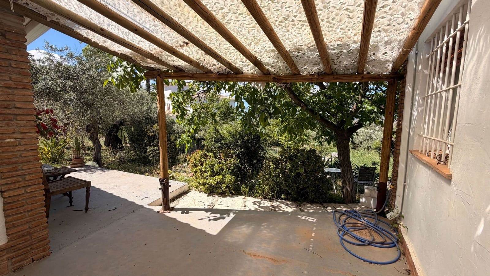 2 bedroom Villa for sale in Alhaurin el Grande - € 389,000 (Ref: 9828157)