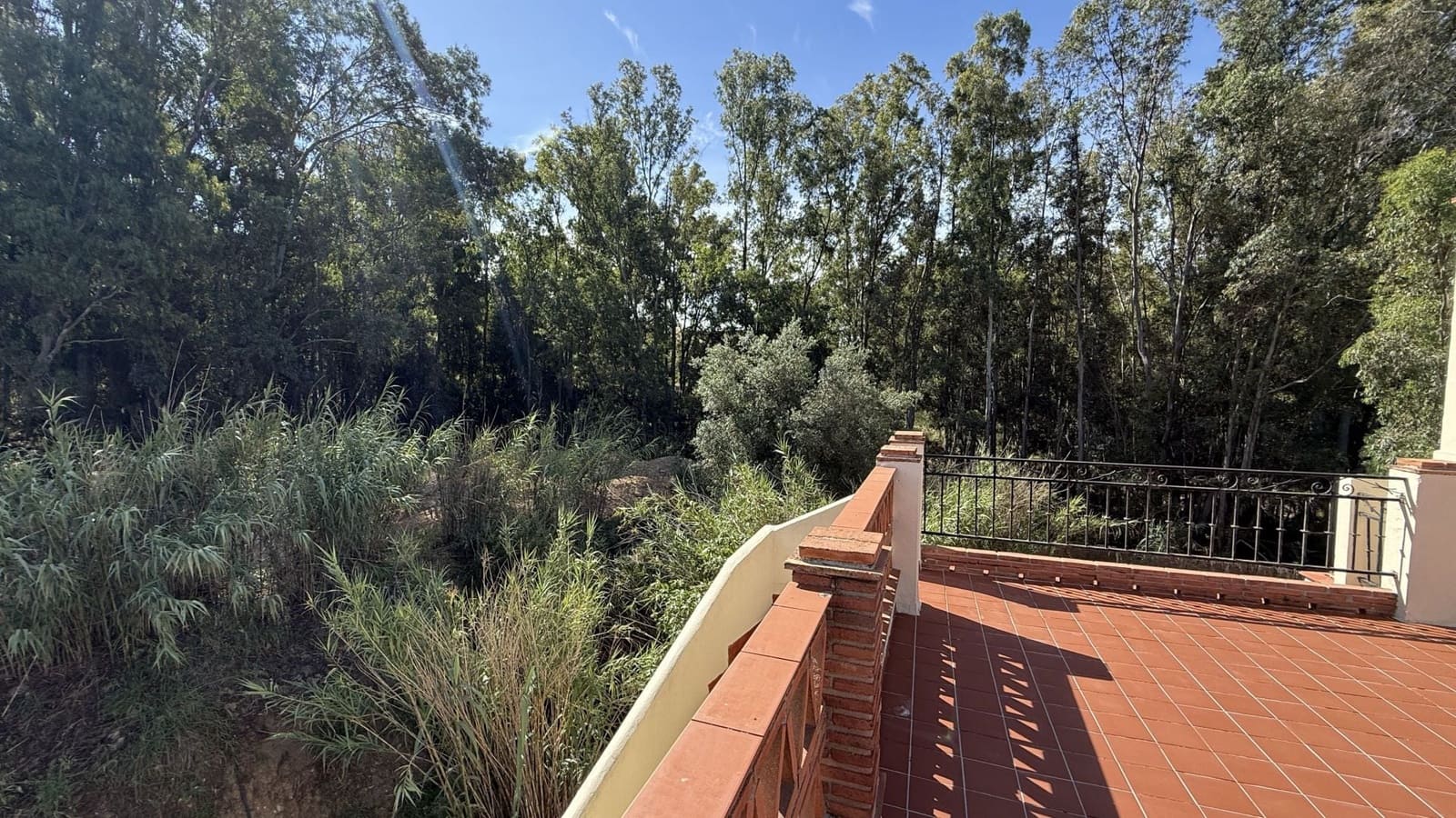 4 soveværelse Finca/Landehus til salg i La Cala de Mijas med swimmingpool - € 750.000 (Ref: 9841983)