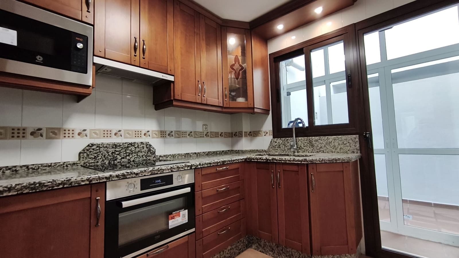 3 bedroom Apartment for rent in Alhaurin el Grande with garage - € 890 (Ref: 9844705)