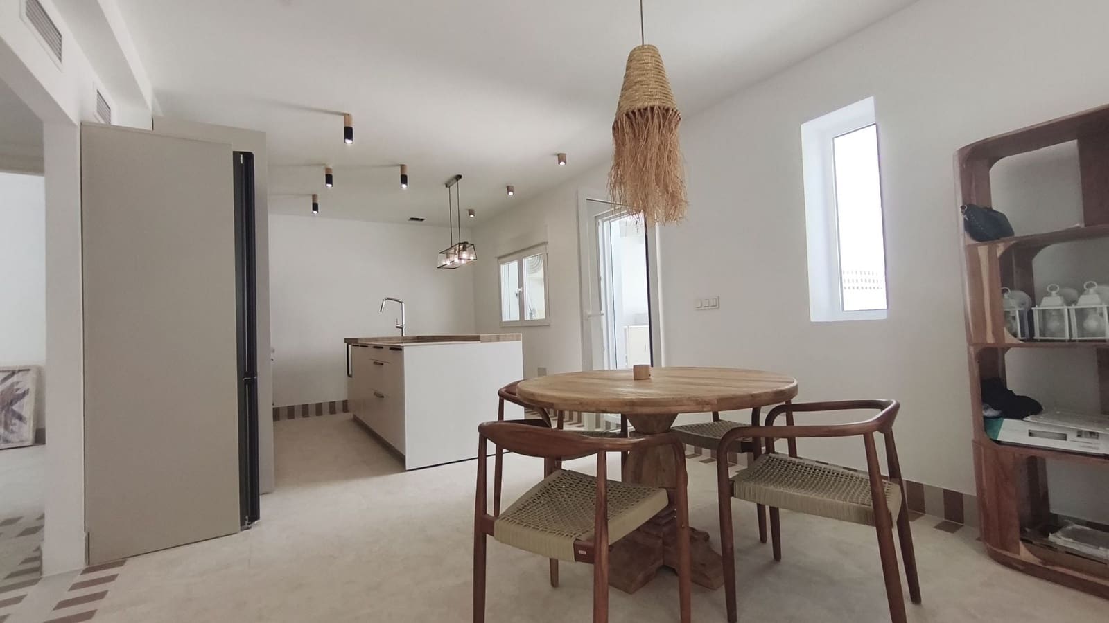 2 soverom Leilighet til leie i Alhaurin el Grande - € 1 100 (Ref: 9858597)