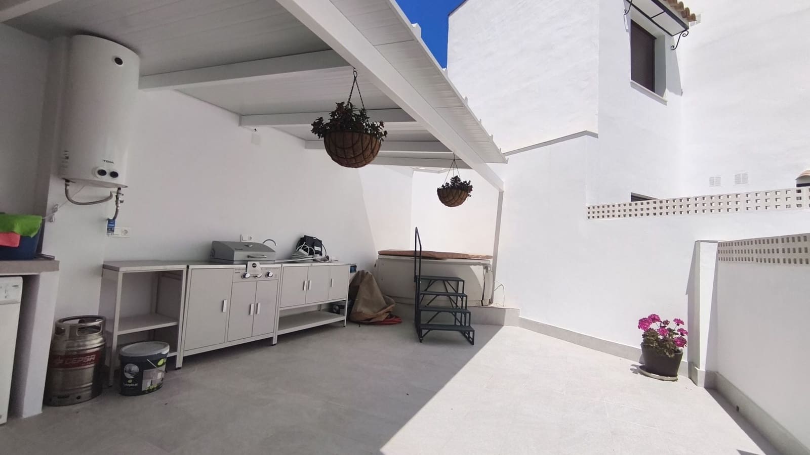 2 soverom Leilighet til leie i Alhaurin el Grande - € 1 100 (Ref: 9858597)
