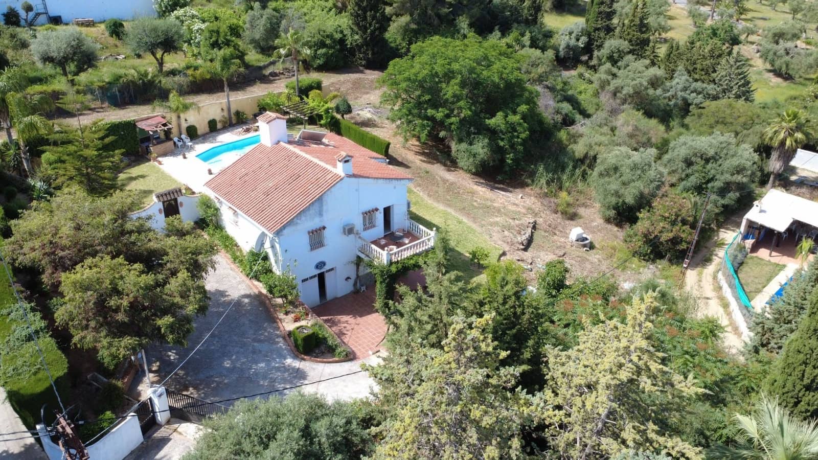 3 soverom Finca/Herregård til salgs i Alhaurin el Grande med svømmebasseng - € 549 000 (Ref: 9861393)