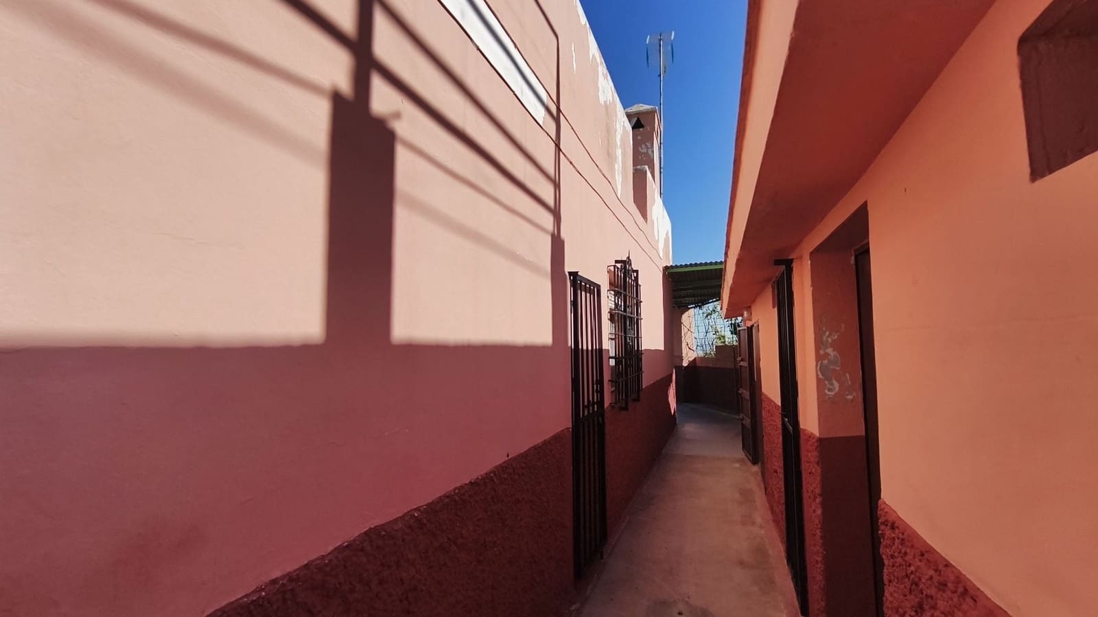 3 slaapkamer Finca/Landhuis te koop in Alhaurin el Grande met zwembad - € 249.000 (Ref: 9874335)