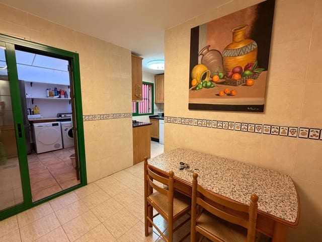 3 soveværelse Lejlighed til salg i Torreblanca, Fuengirola med swimmingpool - € 529.000 (Ref: 9879985)
