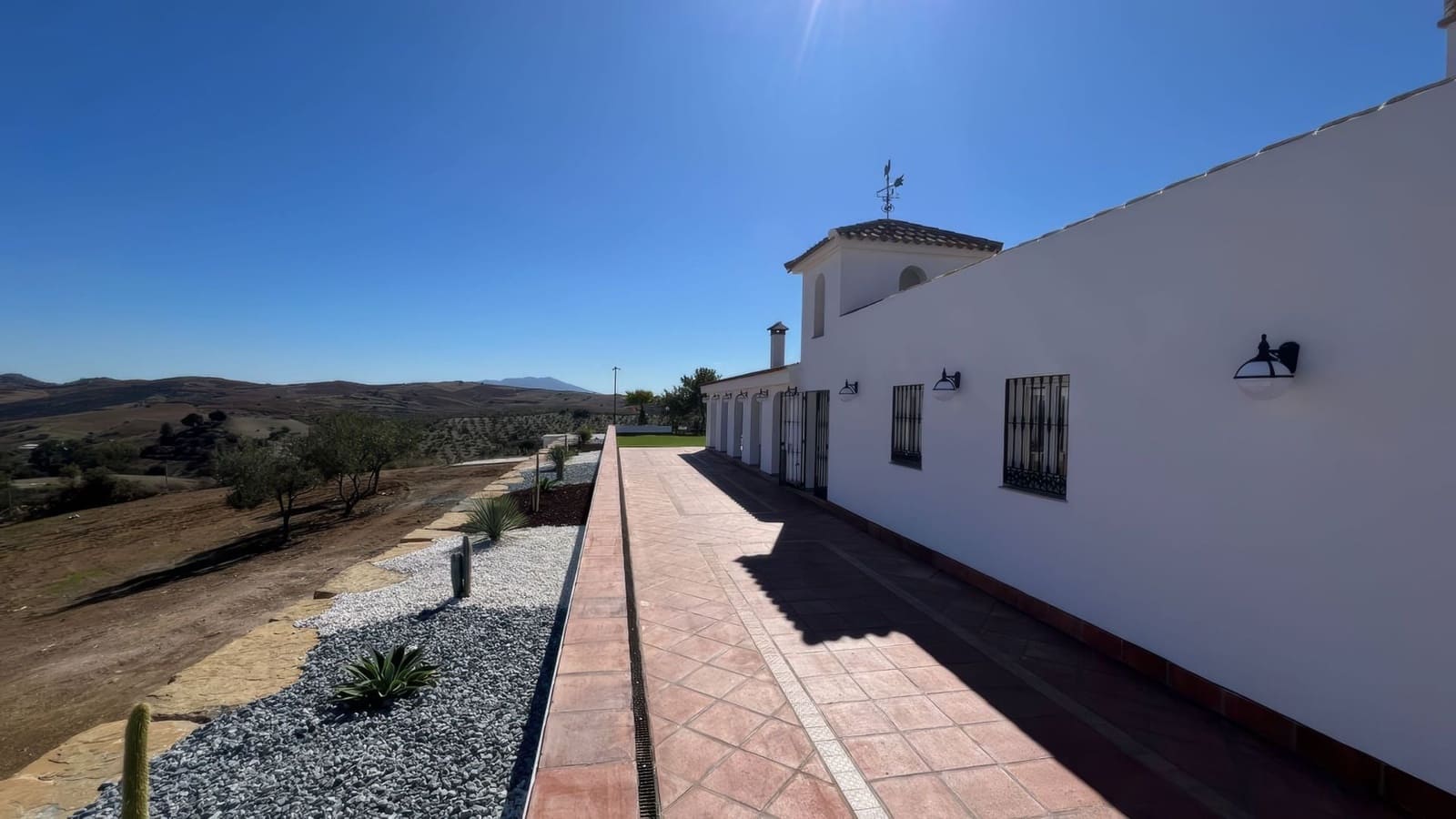6 bedroom Finca/Country House for sale in Casarabonela with pool - € 1,400,000 (Ref: 9928462)