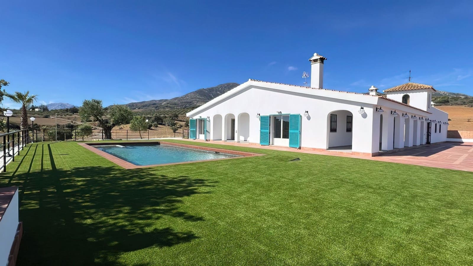 6 bedroom Finca/Country House for sale in Casarabonela with pool - € 1,400,000 (Ref: 9928462)