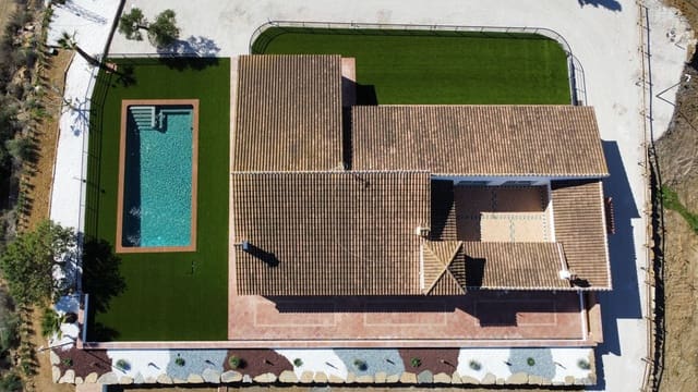 6 quarto Quinta/Casa Rural para venda em Casarabonela com piscina - 1 400 000 € (Ref: 9928462)