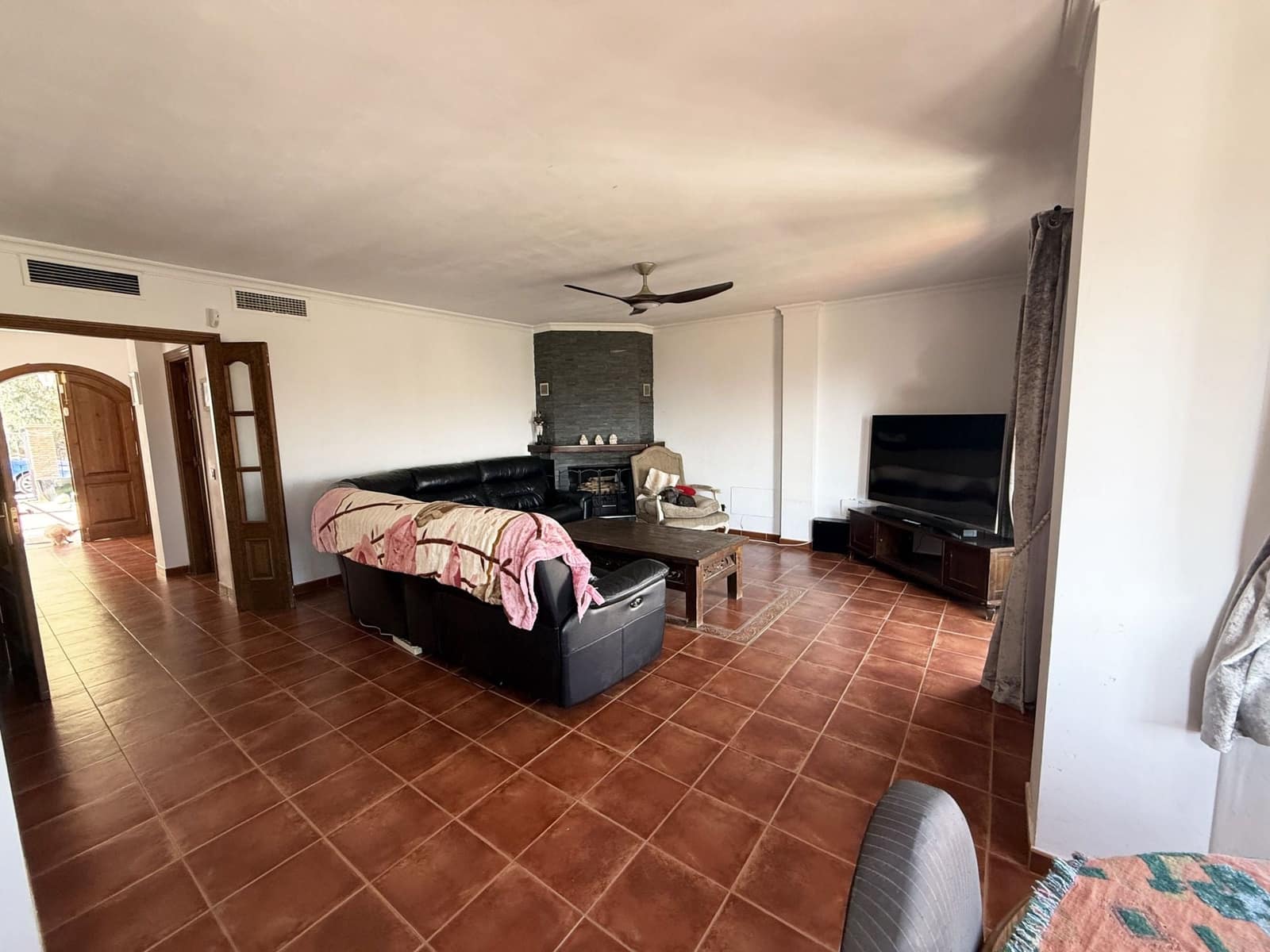 6 chambre Villa/Maison à vendre à Coin avec piscine garage - 475 000 € (Ref: 9949055)