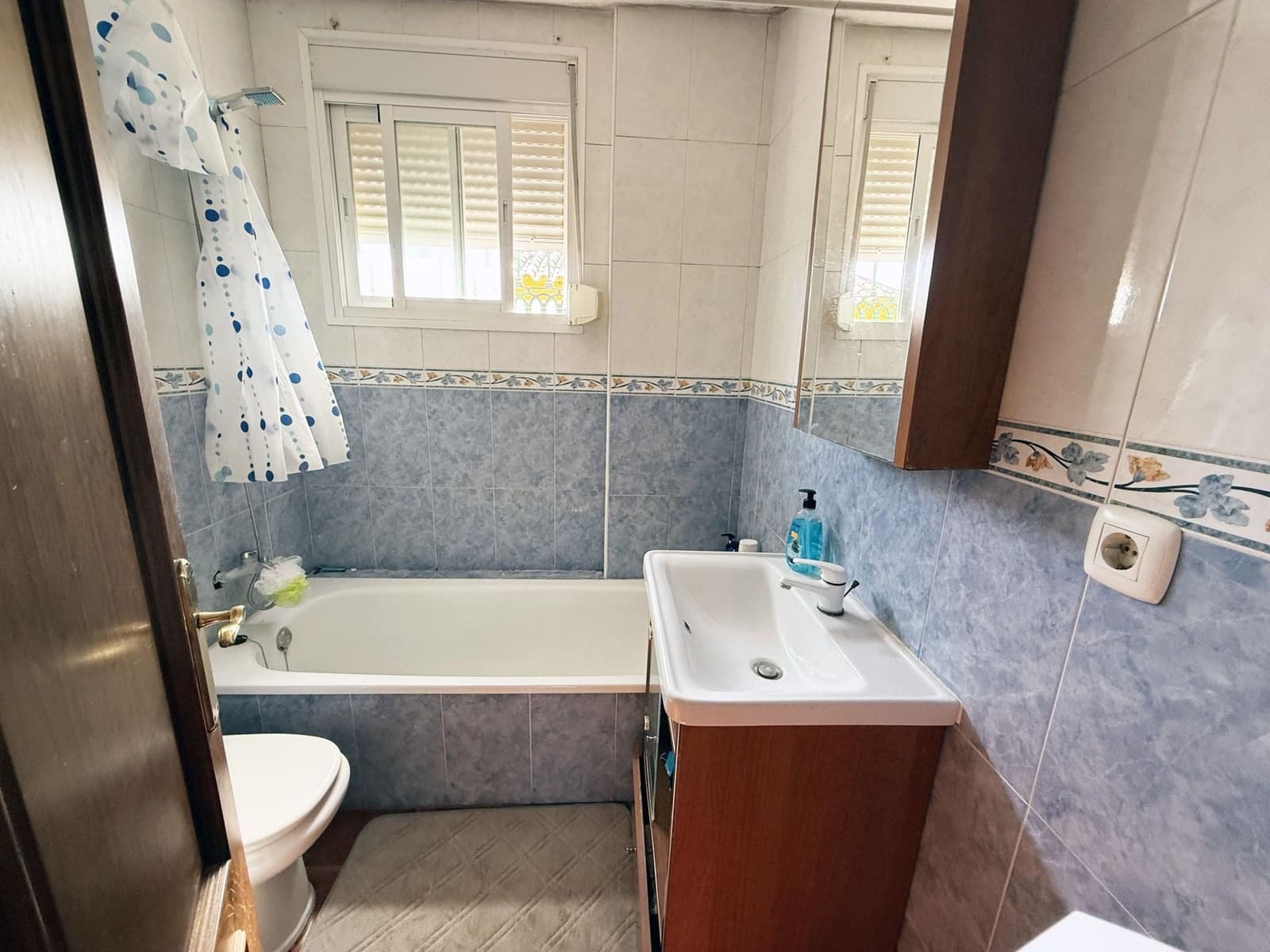 6 chambre Villa/Maison à vendre à Coin avec piscine garage - 475 000 € (Ref: 9949055)