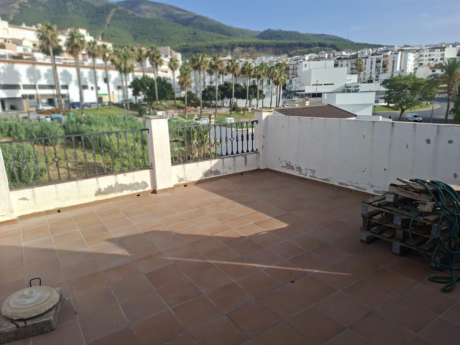 3 soveværelse Penthouse til leje i Alhaurin el Grande - € 1.200 (Ref: 9950881)